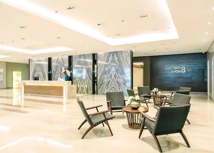 Modern In Coast Residences Aparthotel Manila