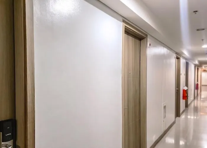 Modern In Coast Residences Manila