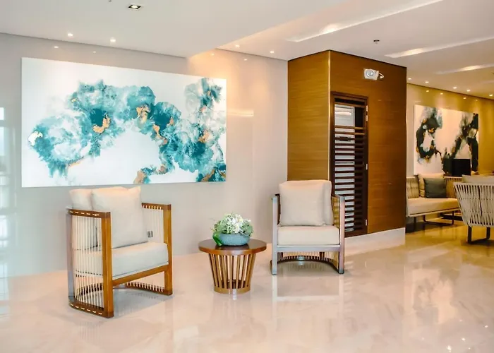 Modern In Coast Residences Aparthotel